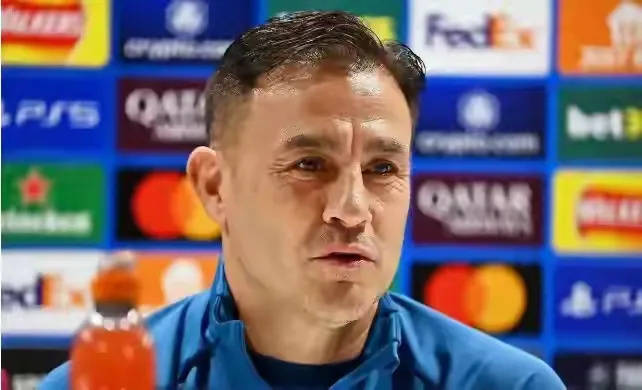 凄凉，前中超最佳主帅无人问津，在欧洲混不下去，想再回亚洲执教