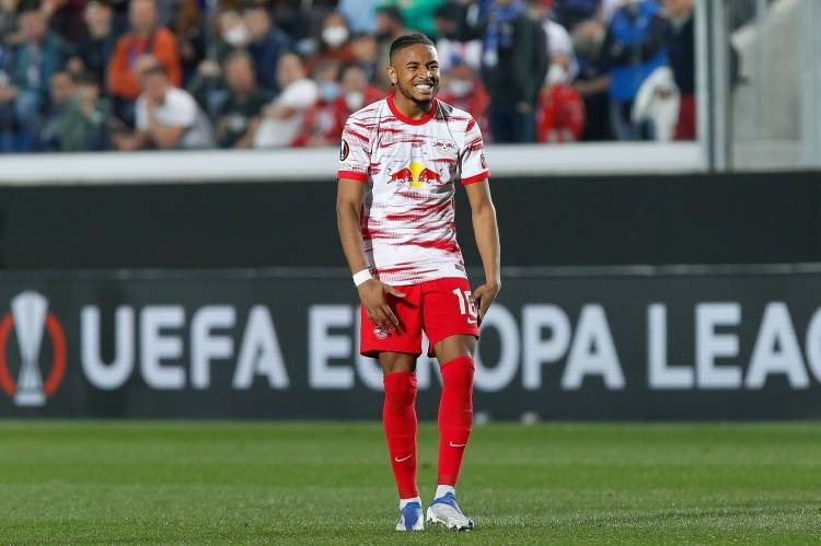 皇冠体育app-德天空：莱比锡仍有意恩昆库但只考虑租借，切尔西要求永久转会