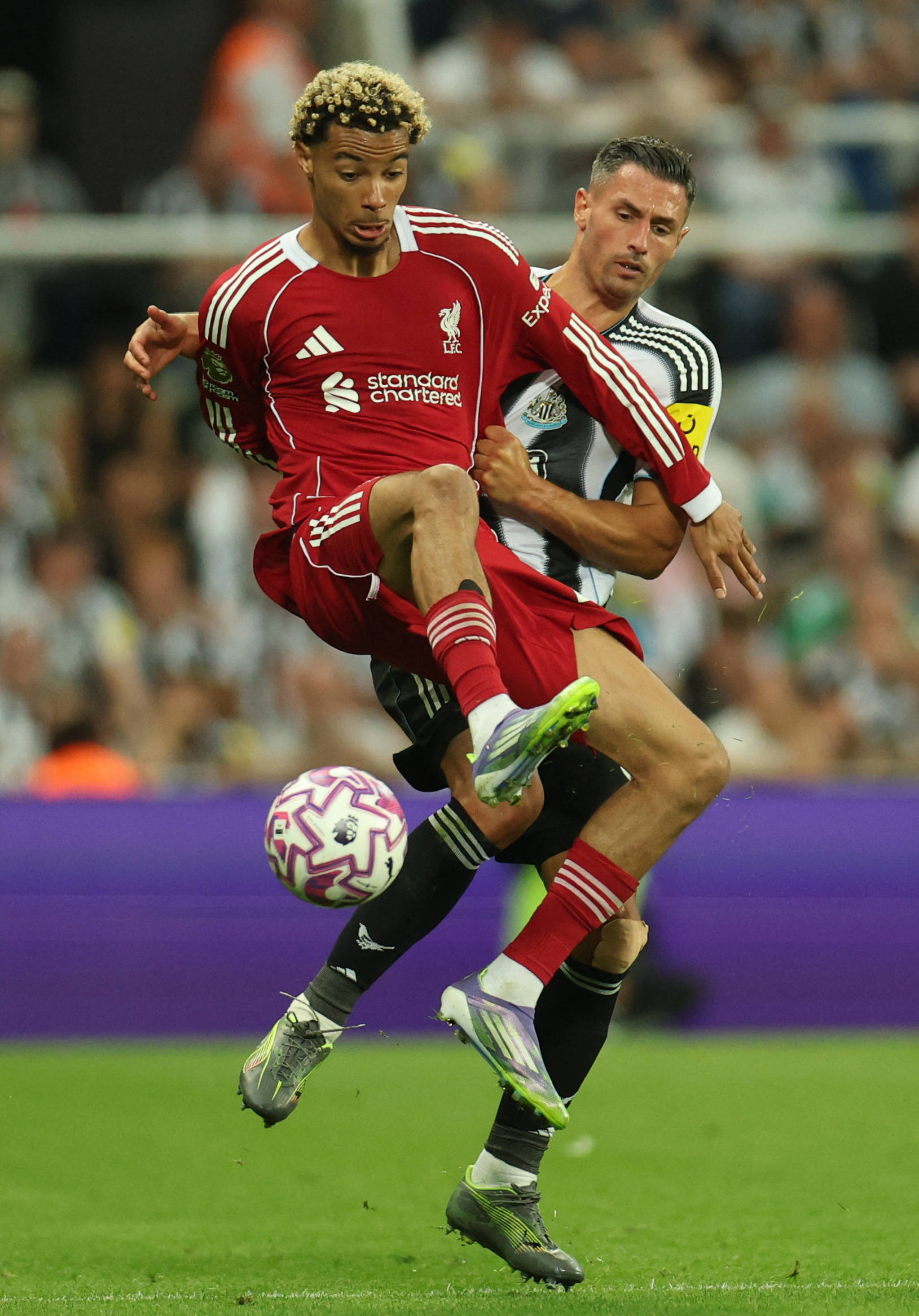 英超｜利物浦客胜纽卡斯尔联 不满17岁小将献“绝杀”