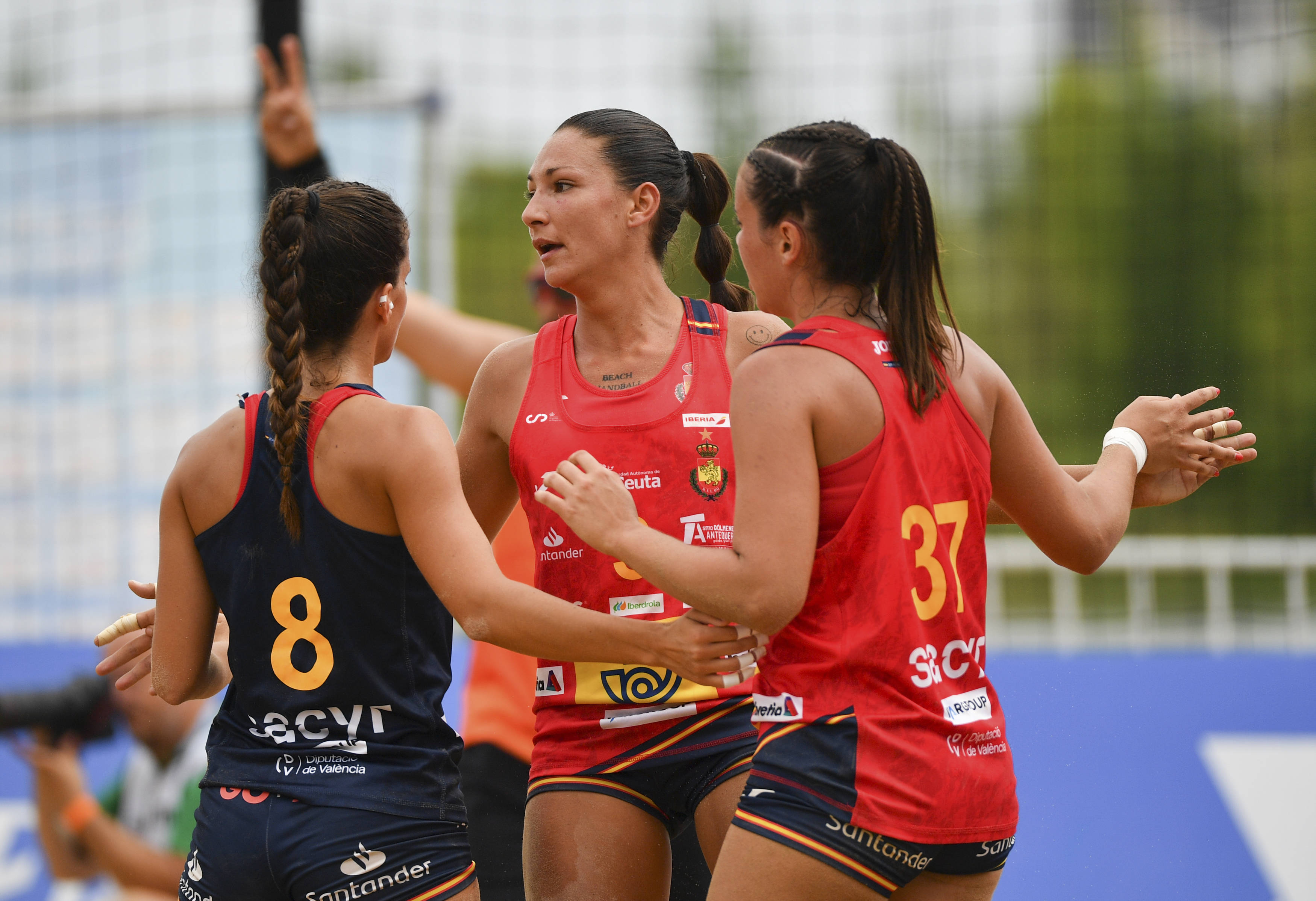 皇冠体育平台-（成都世运会）沙滩手球——女子半决赛：阿根廷队战胜西班牙队