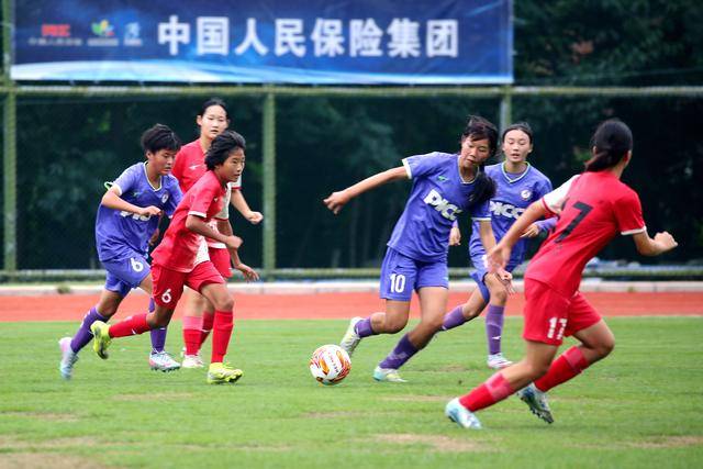 陕西留坝U15女子足球邀请赛鄂尔多斯球队夺冠