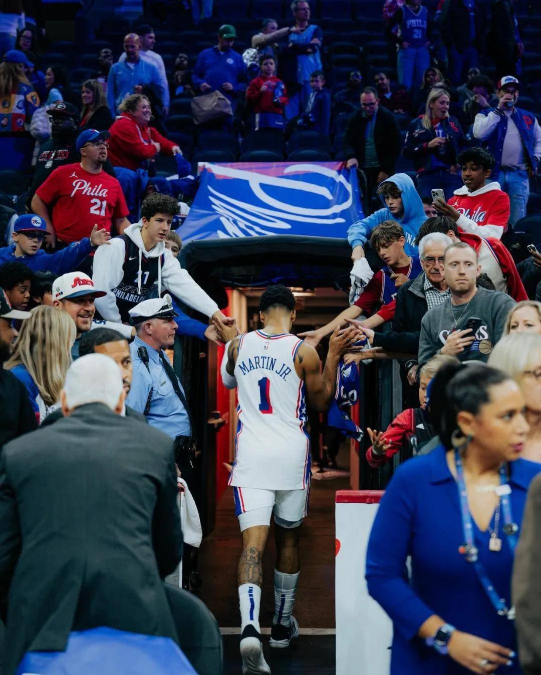 正式裁掉！无球可打！NBA状元把儿子坑了