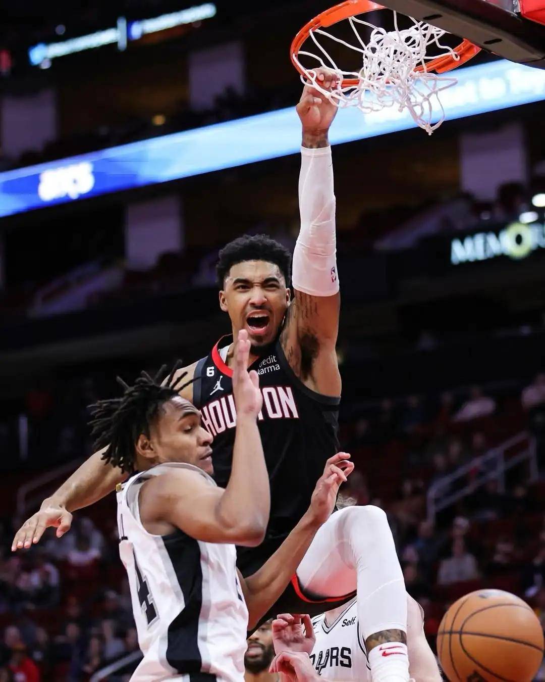 正式裁掉！无球可打！NBA状元把儿子坑了