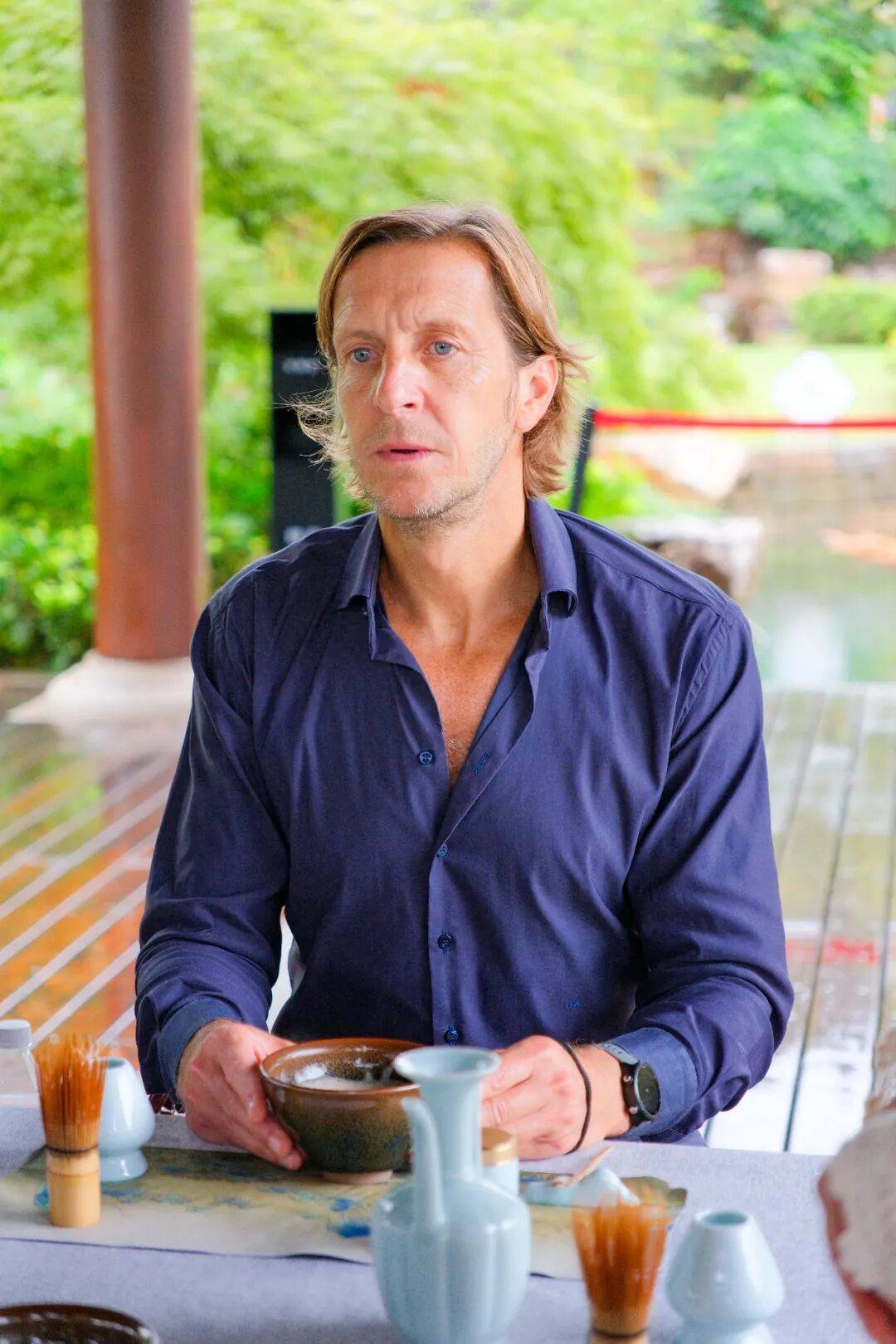 AC米兰传奇球星安布罗西尼到访南京