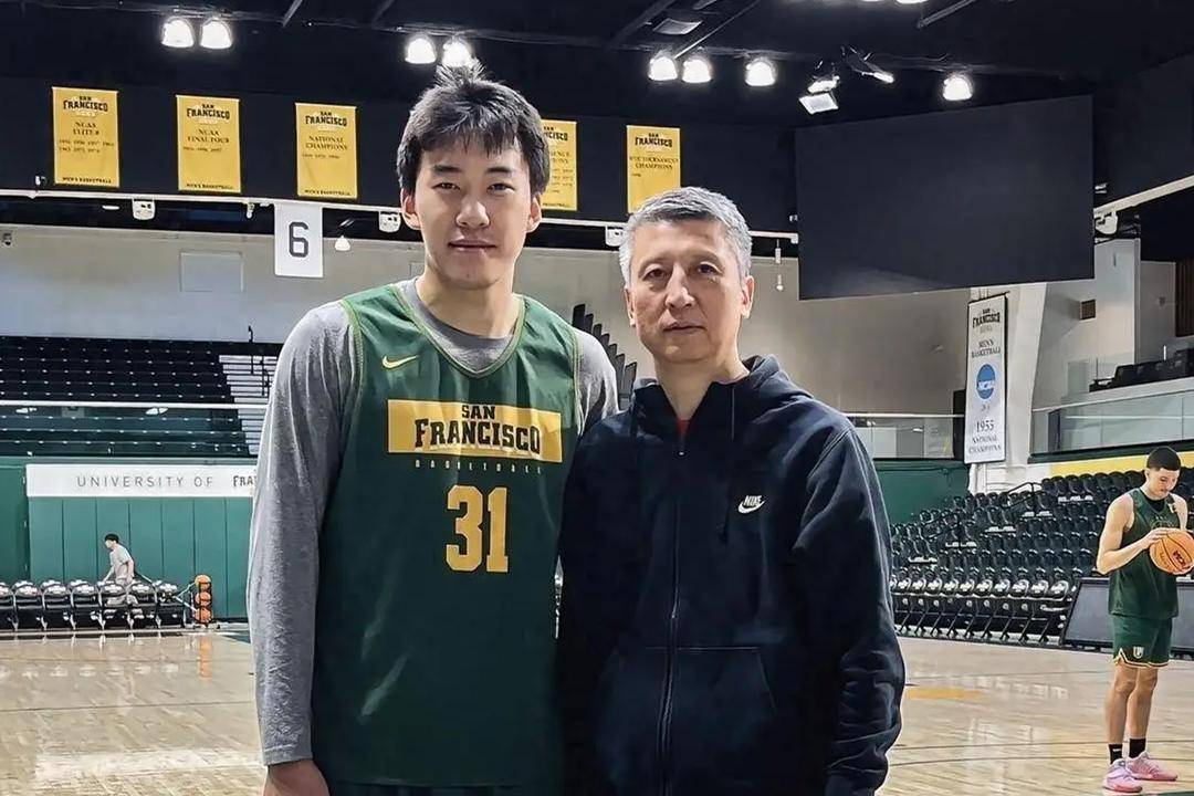 正式确认，远赴NBA！郭士强空降亚特兰大老鹰，中国男篮春天来了