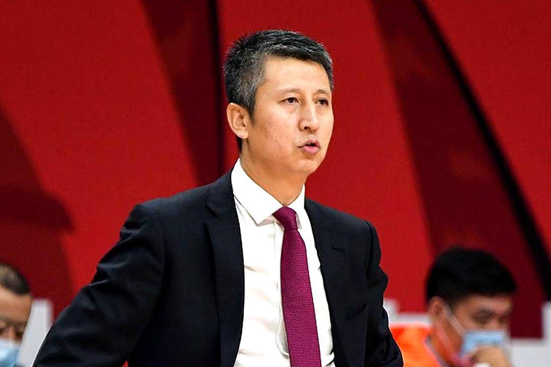 正式确认，远赴NBA！郭士强空降亚特兰大老鹰，中国男篮春天来了